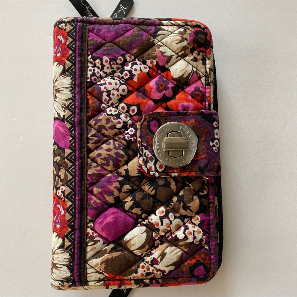 Vera Bradley zippered turn lock large wallet